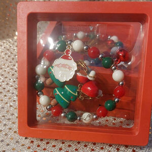 Oh, Christmas tree....Beaded Bracelet & Earring Set